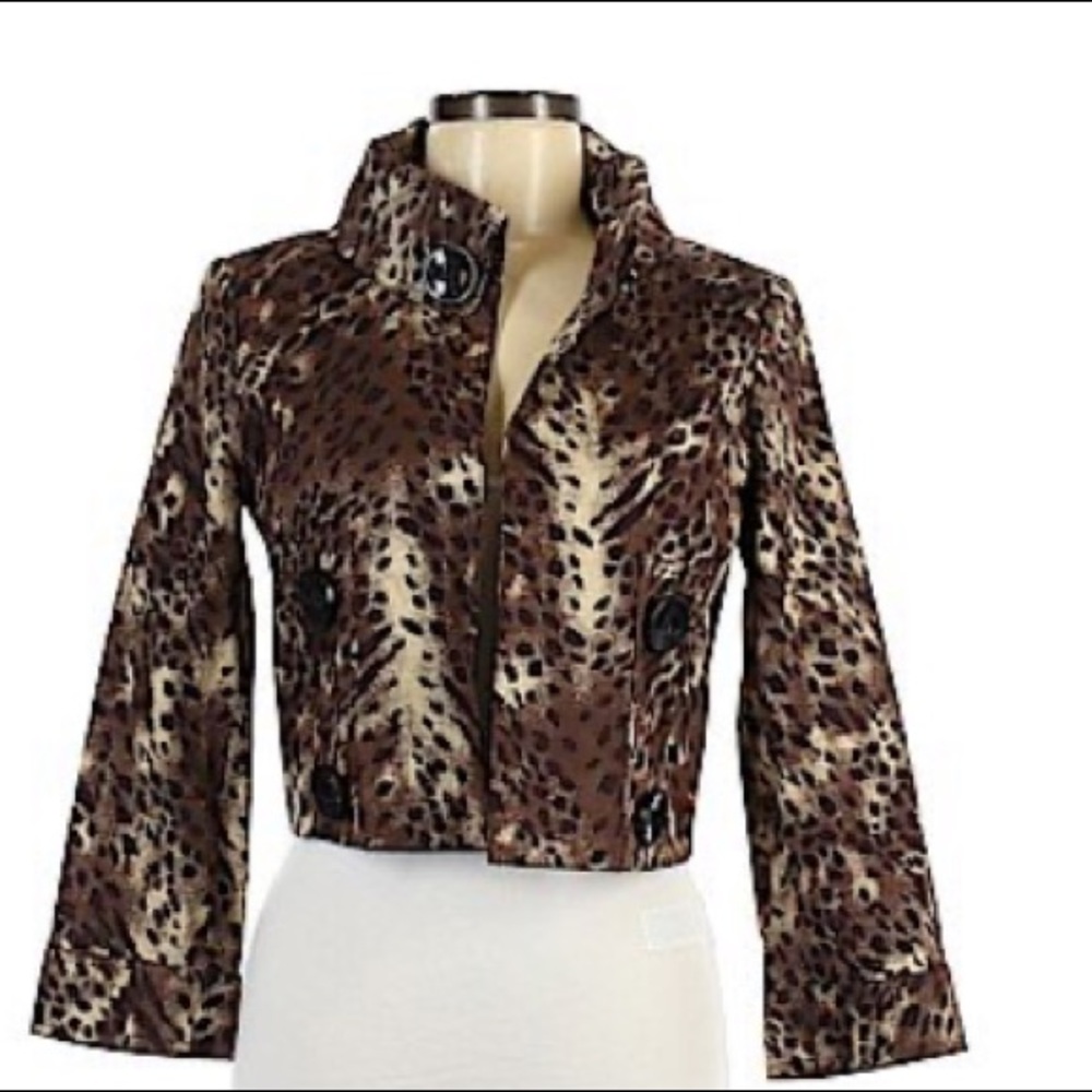 Cropped animal print Jacket